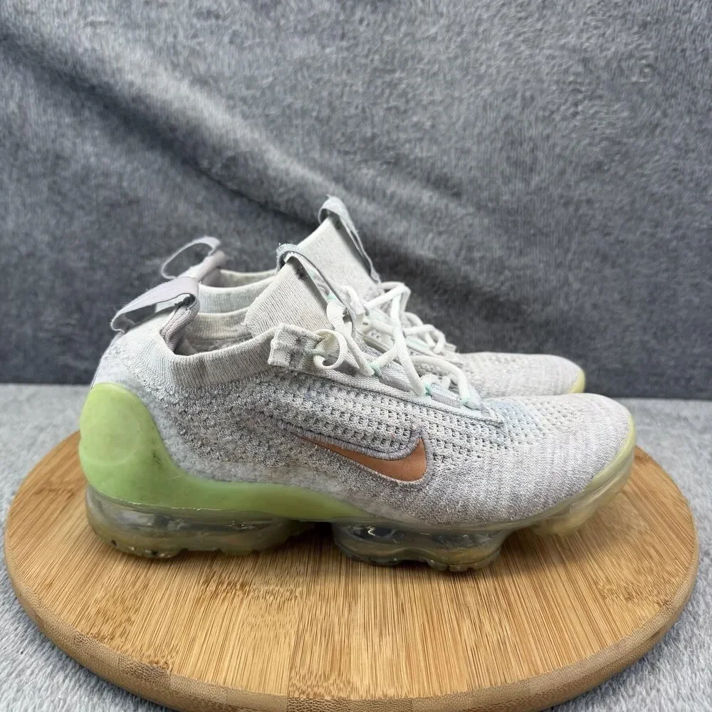 Nike VaporMax Shoes Boys Size 5Y Gray Knit Athletic Running Sneakers DB1550-008